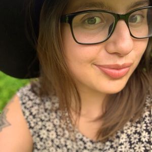 Nice to meet you! I’m Izabel!